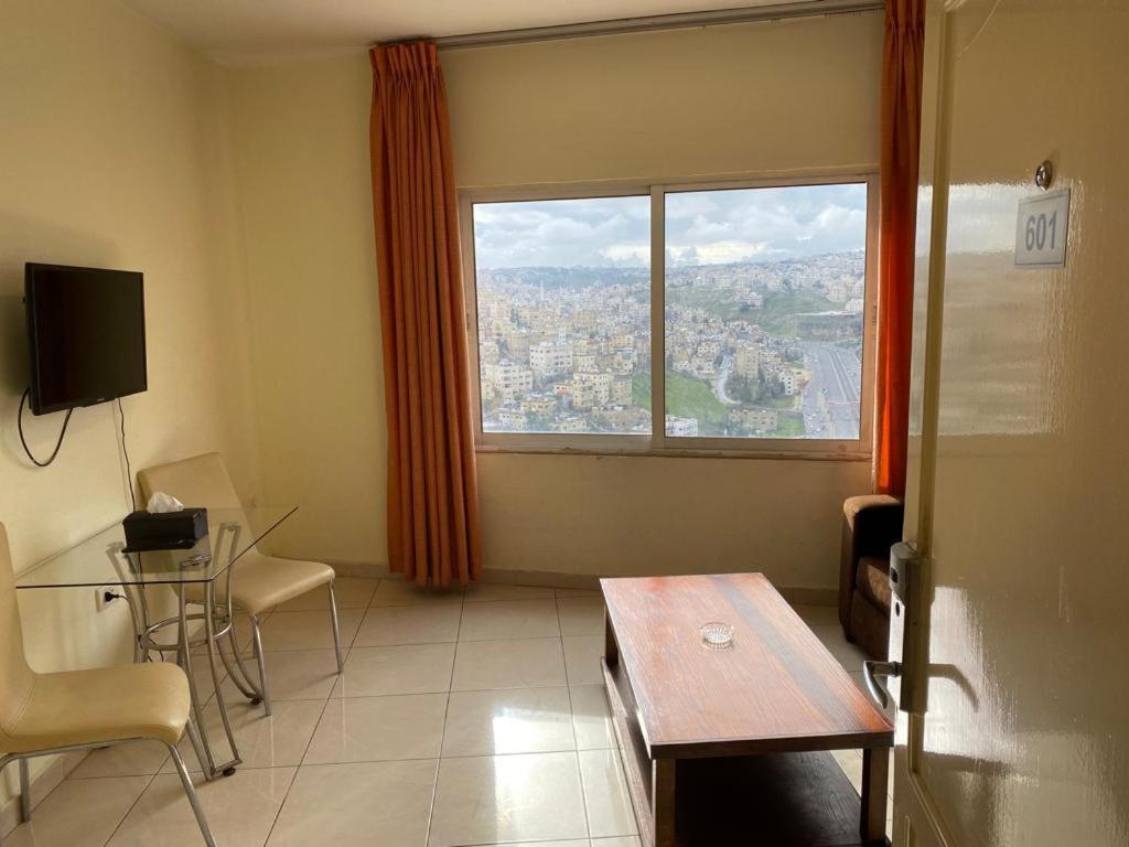 Zaina Plaza Hotel