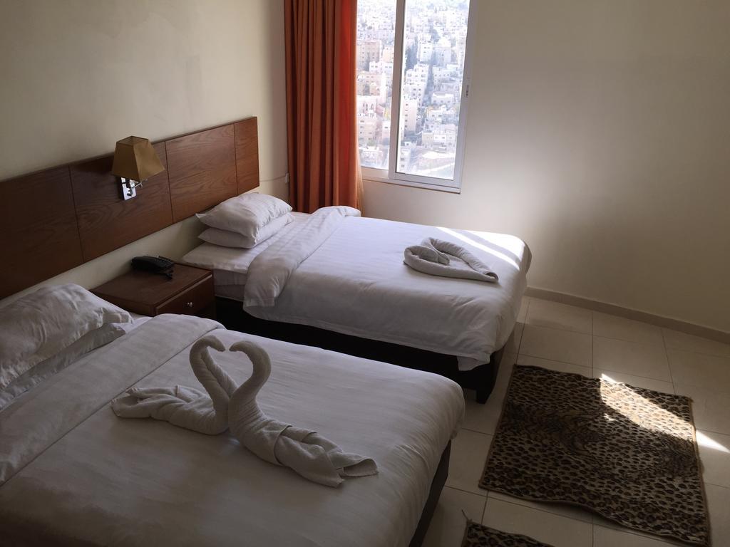 Hotel Zaina Plaza 2*