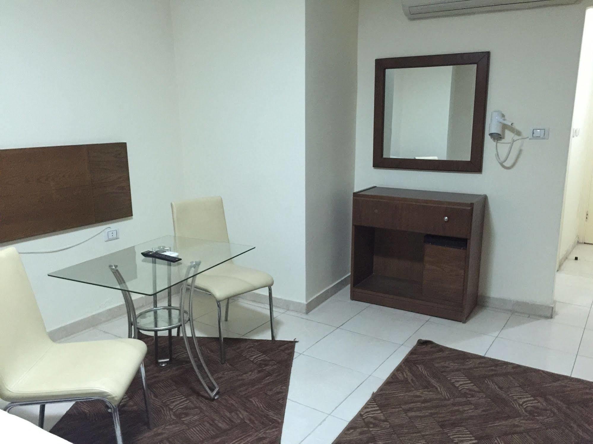Hotel Zaina Plaza