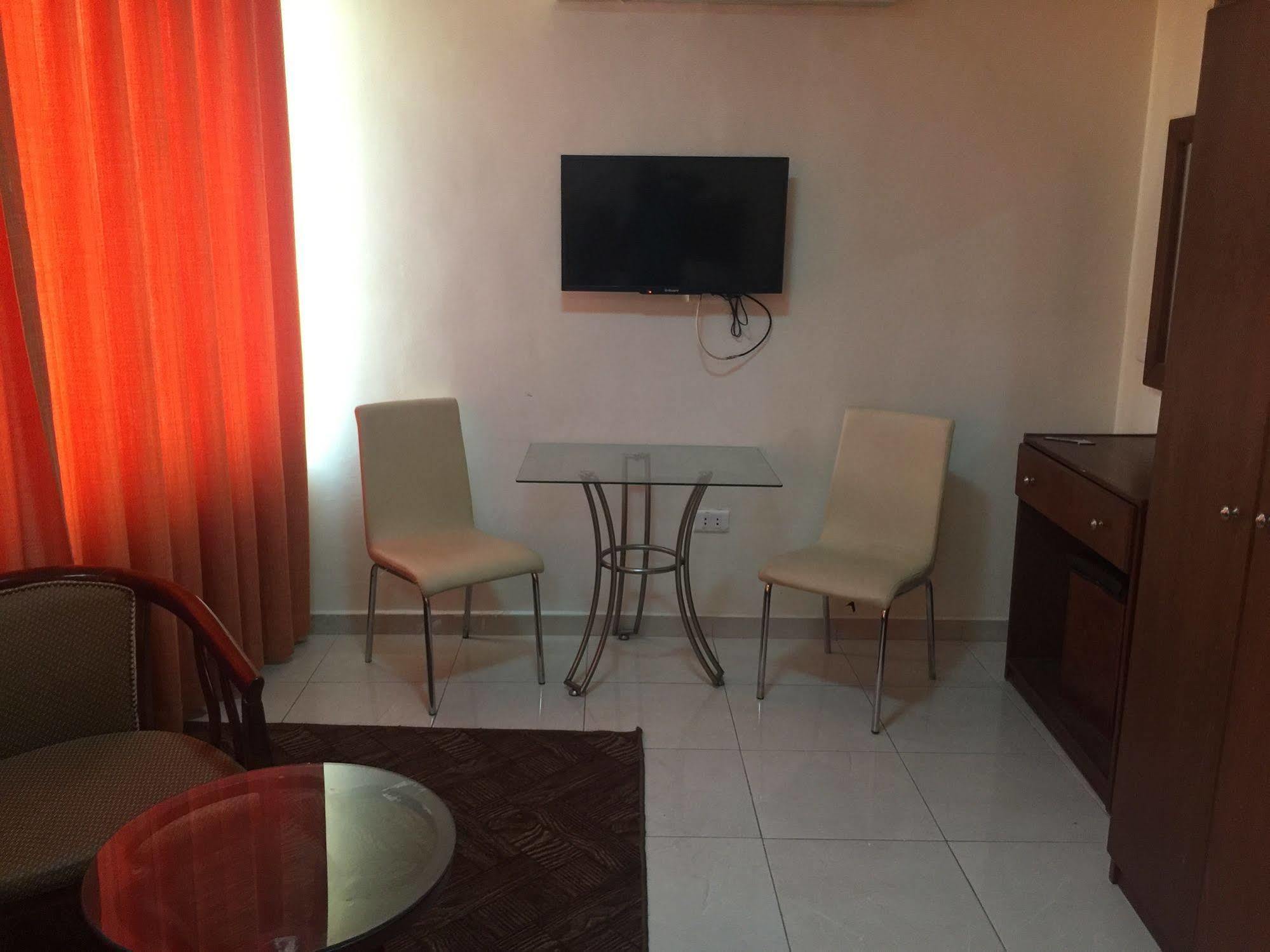 Zaina Plaza Hotel 2*